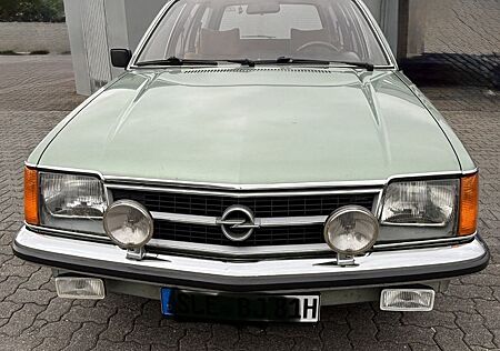 Opel Commodore