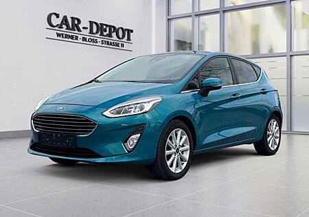 Ford Fiesta Titanium*KLIMAAUT.*PDC*SHZ*NAVI*RFK*TOUCH