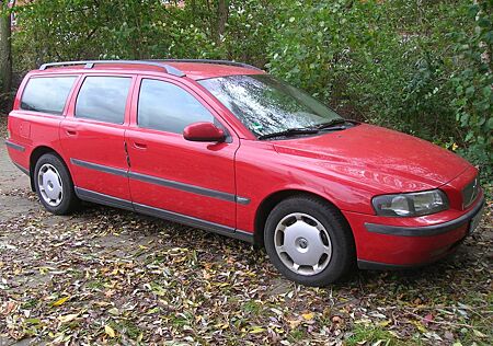 Volvo V70 gebraucht kaufen Volvo V70 2.Hd. TÜV Neu