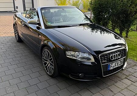 Audi A4 3.0 TDI (DPF) tiptr. quattro Cabriolet -