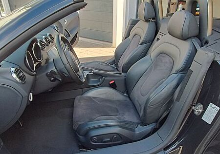 Audi TT Roadster 2.0 TFSI S tronic quattro -