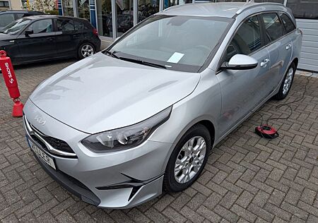 Kia Cee'd Sportswagon cee'd SW 120 Autoklima Navi Rückfahrkamera