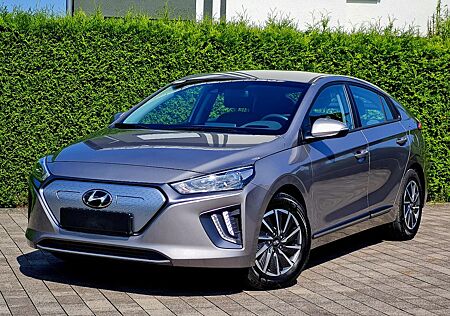 Hyundai Ioniq Elektro mit Herstellergarantie bis 2029
