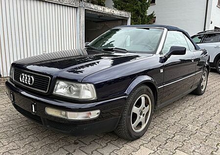 Audi Cabriolet 1.8 - mit Hardtop und 8-Fach Bereifung
