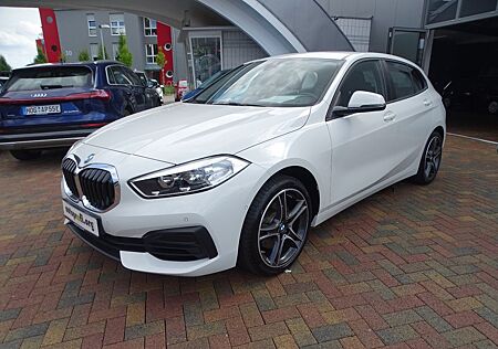 BMW 118 i "SHZ/GRA/PDC"