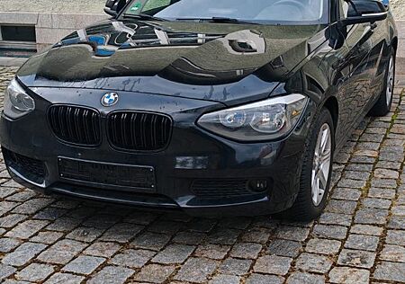 BMW 114i - 1er Baujahr 2014 - 5-Türer - Benziner