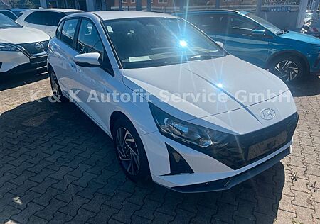 Hyundai i20 1.0 T-GDI mHev Comfort *Kamera, Carplay*