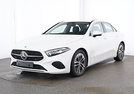 Mercedes-Benz A 200 d Limousine Progressive AHK+Totw+Multibeam