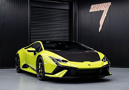 Lamborghini Huracan Huracán Tecnica + Carbon bonnet + Alcantara
