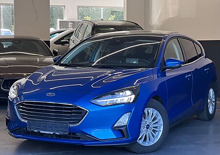 Ford Focus Lim. Titanium.Automatik.Navi.ACC.Panorama