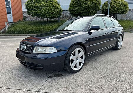 Audi S4 2.7 quattro Avant -