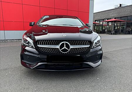 Mercedes-Benz CLA 180 - AMG Line