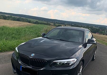 BMW 218i Coupé M Sport - Top Zustand & Sportlich