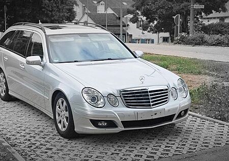 Mercedes-Benz 220 T E220 CDi, 8Fach,AHK,Pano, 7 Sitz