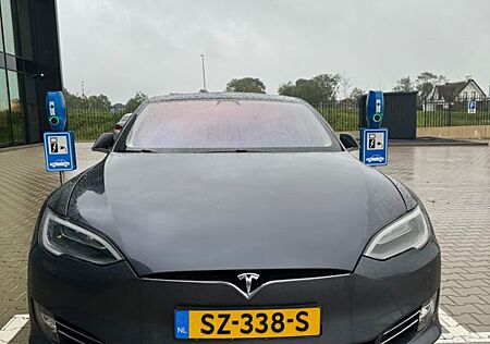 Tesla Model S Modell S75 kWh erw Autopilot, Batt. Garantie