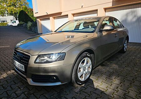 Audi A4 Lim. Ambiente+Xenon+Navi+AHK