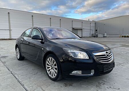 Opel Insignia 1.8 i*Cosmo*LEDER*XENON*INFINITY*NAVI..