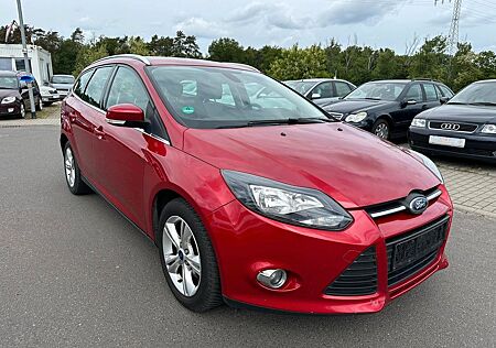 Ford Focus Turnier Champions Edition 1.0 Klimmaut.