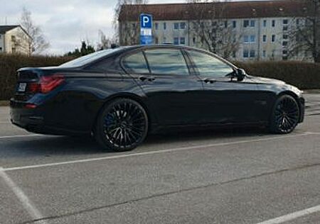 BMW 750i -