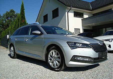 Skoda Superb Kombi 2,0 TDI Style DSG Voll Voll !!