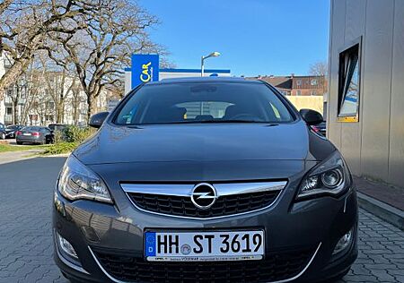 Opel Astra 1.7 CDTI 150 Jahre 81kW 150 Jahre...