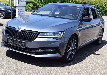 Skoda Superb Combi Sportline ACC DCC AHK R-Kamera