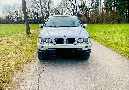 BMW X5 3.0i -