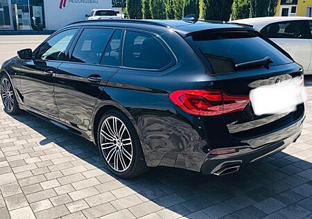 BMW 530d xDrive Touring A -