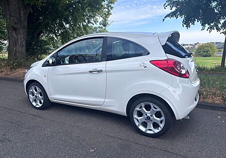 Ford Ka /+ 1,2 Titanium Titanium