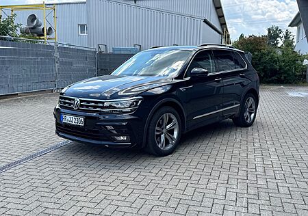 VW Tiguan Volkswagen 1.5 TSI R-Line AHK/NAVI/LED/DSG/HEAD-UP
