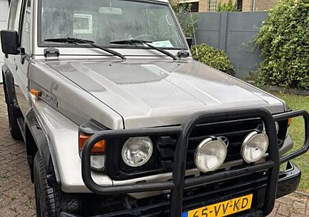 Toyota Land Cruiser 4.2D VX HB 70