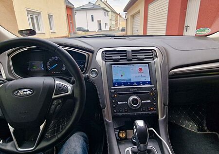 Ford Mondeo 2,0 Hybrid Vignale Automatik Vignale