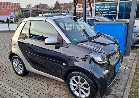Smart ForTwo cabrio 1.0 52kW -