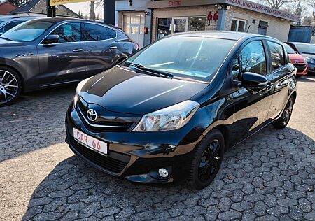 Toyota Yaris Edition 2014 / Klimaanlage /