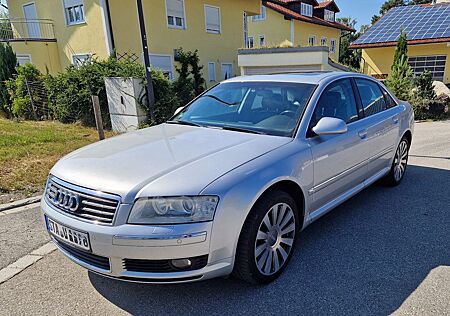 Audi A8 3.7 tiptronic quattro - AHK-Xenon-SHD-Leder