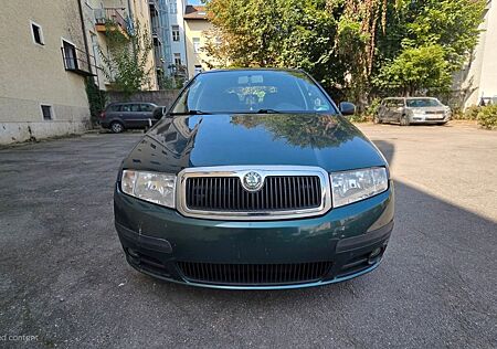 Skoda Fabia Combi 1.4 16V 59 kW Ambiente Ambiente