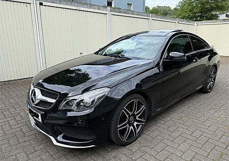 Mercedes-Benz E 300 V6 Coupé AMG Line Panorama H&K ILS