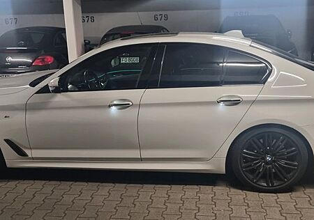 BMW 540i xDrive A -