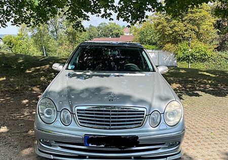 Mercedes-Benz E 200 KOMPRESSOR CLASSIC Classic Export