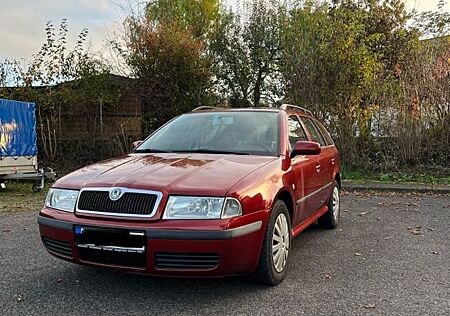 Skoda Octavia Combi 2.0 Ambiente Ambiente mit AHK