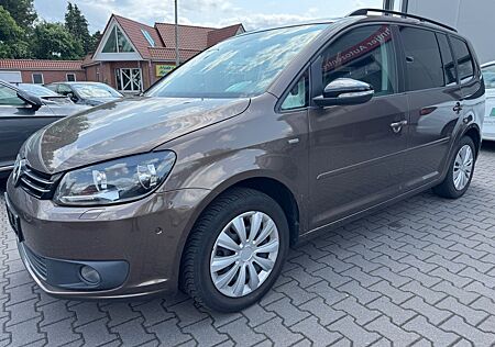 VW Touran Volkswagen 1,6 TDI Match, NAVI, 7-SITZER,TEMPOMAT