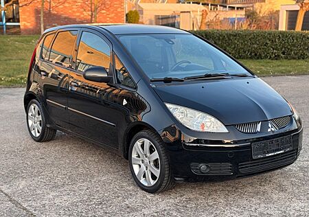 Mitsubishi Colt CZ3 Lim. 5-trg. 1.3 Motion Tüv-Neu*Klima*