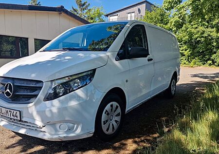 Mercedes-Benz Vito 111 CDI mit neuem Motor, Kupplung & mehr