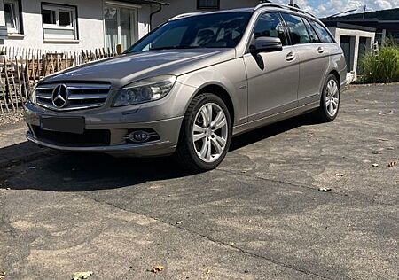 Mercedes-Benz 220 CDI