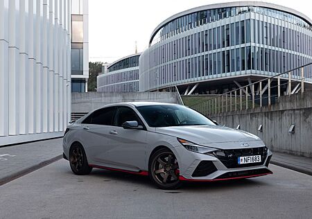 Hyundai Elantra N perfomance 2.0T-GDI 206KW