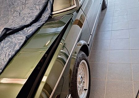 BMW 518