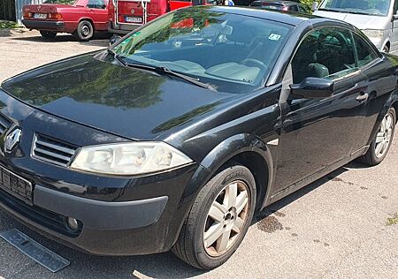 Renault Megane Coupé-Cabriolet Dynamique 2.0 16V Dyn...