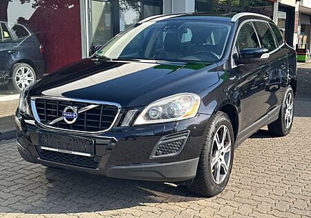 Volvo XC 60 AWD Aut. AHK/MEM/LEDER/NAV/TÜV