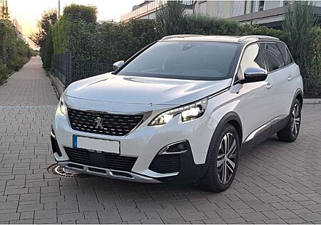 Peugeot 5008 GT HDi - Full Options 180 EAT8 - 7 Sitze