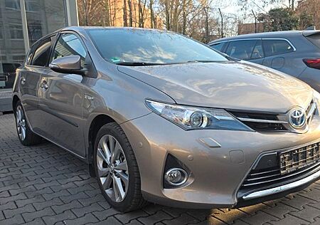 Toyota Auris Hybrid scheckheft TÜV+INSPEKTION